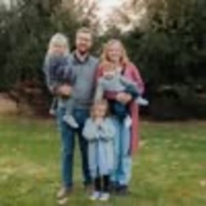 Meet your Posher, Rebekah